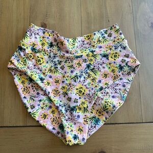 Skatie Scarlette Bottoms in Florence